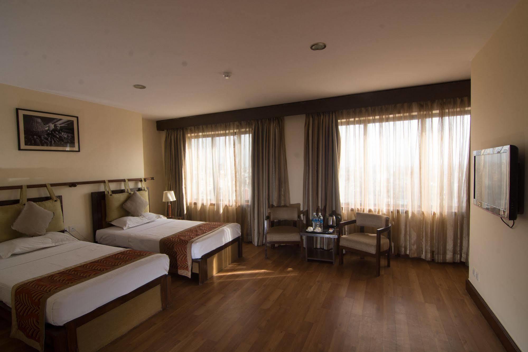 The Amadablam Hotel Kathmandu Exterior foto
