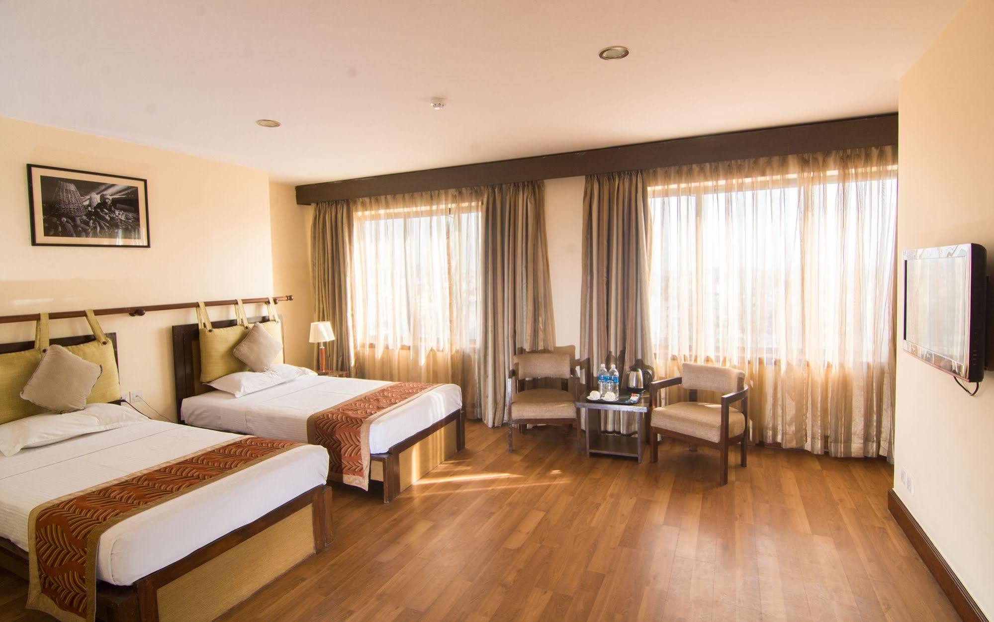 The Amadablam Hotel Kathmandu Exterior foto