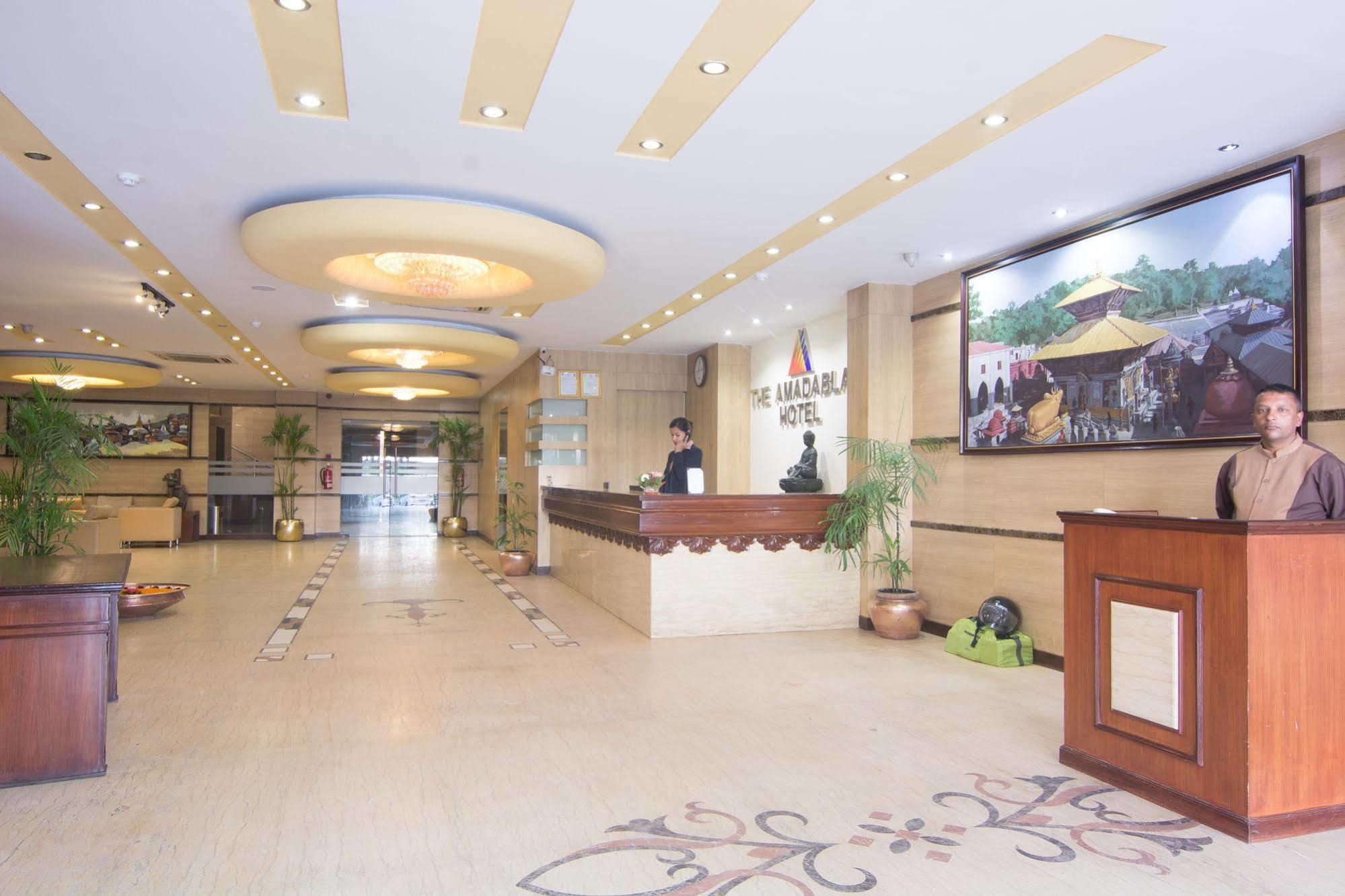 The Amadablam Hotel Kathmandu Exterior foto