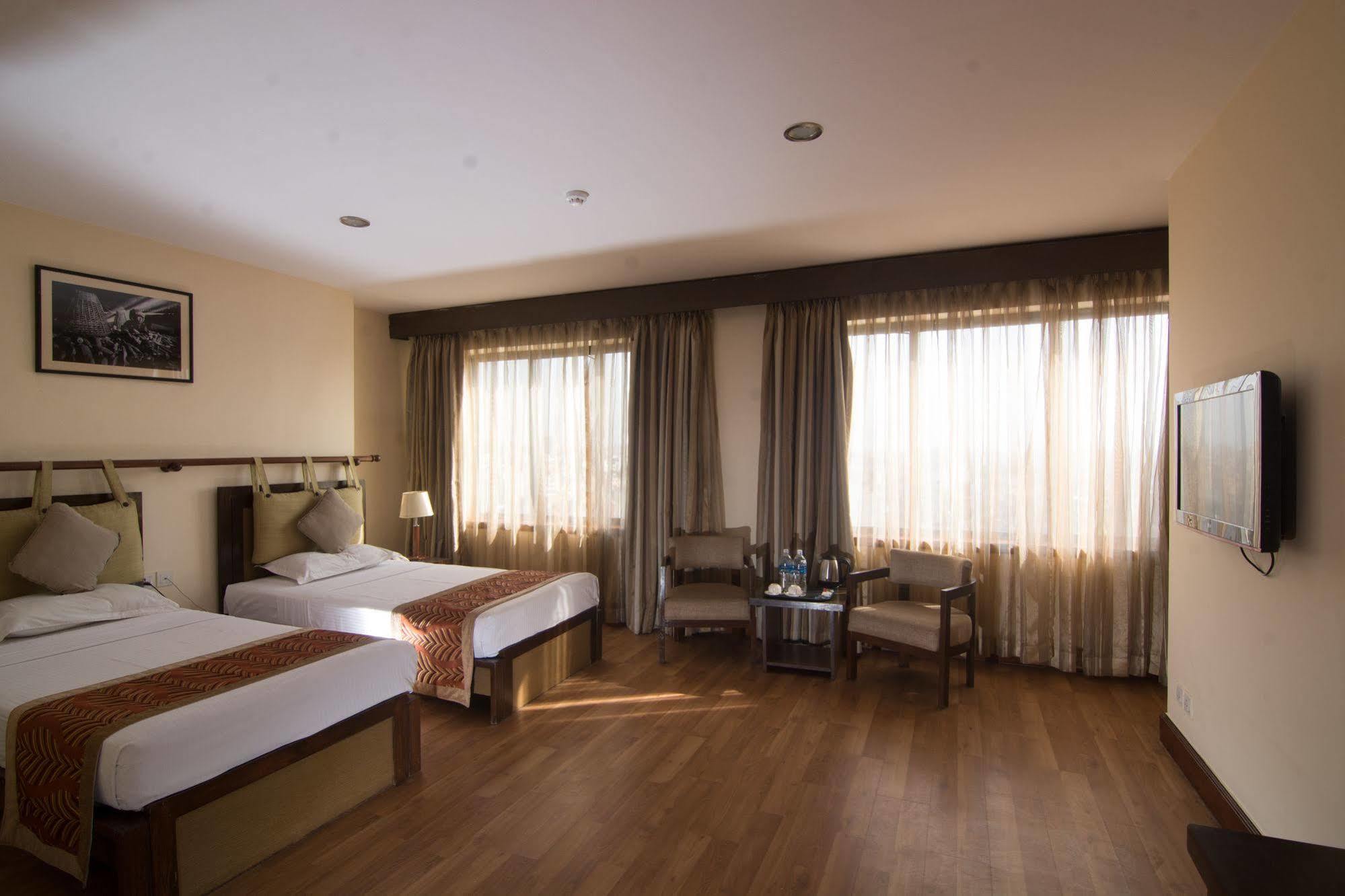 The Amadablam Hotel Kathmandu Exterior foto