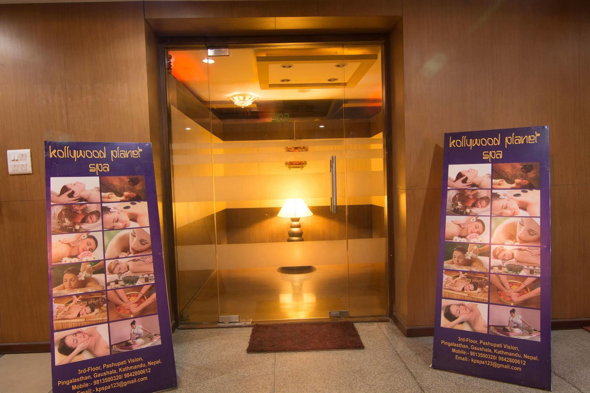 The Amadablam Hotel Kathmandu Exterior foto