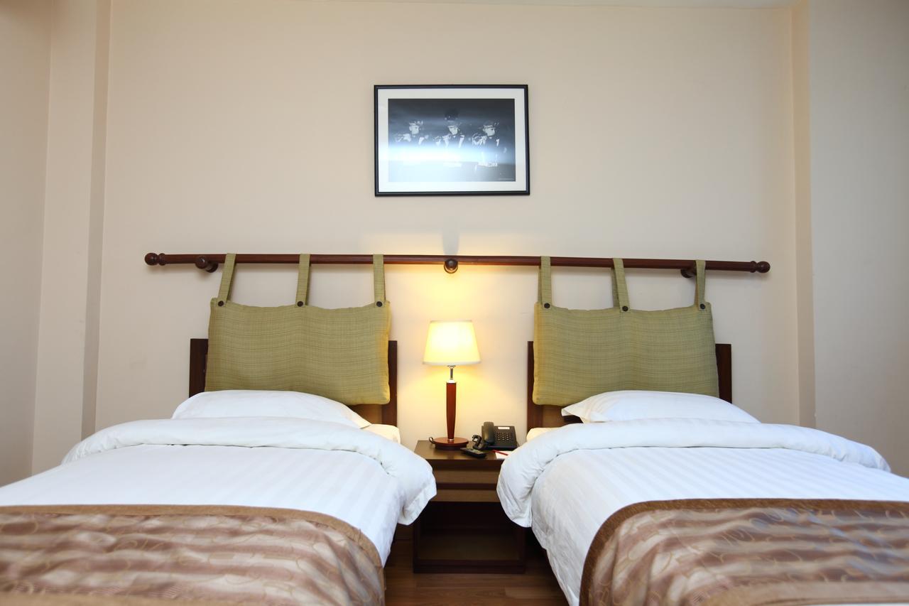 The Amadablam Hotel Kathmandu Exterior foto