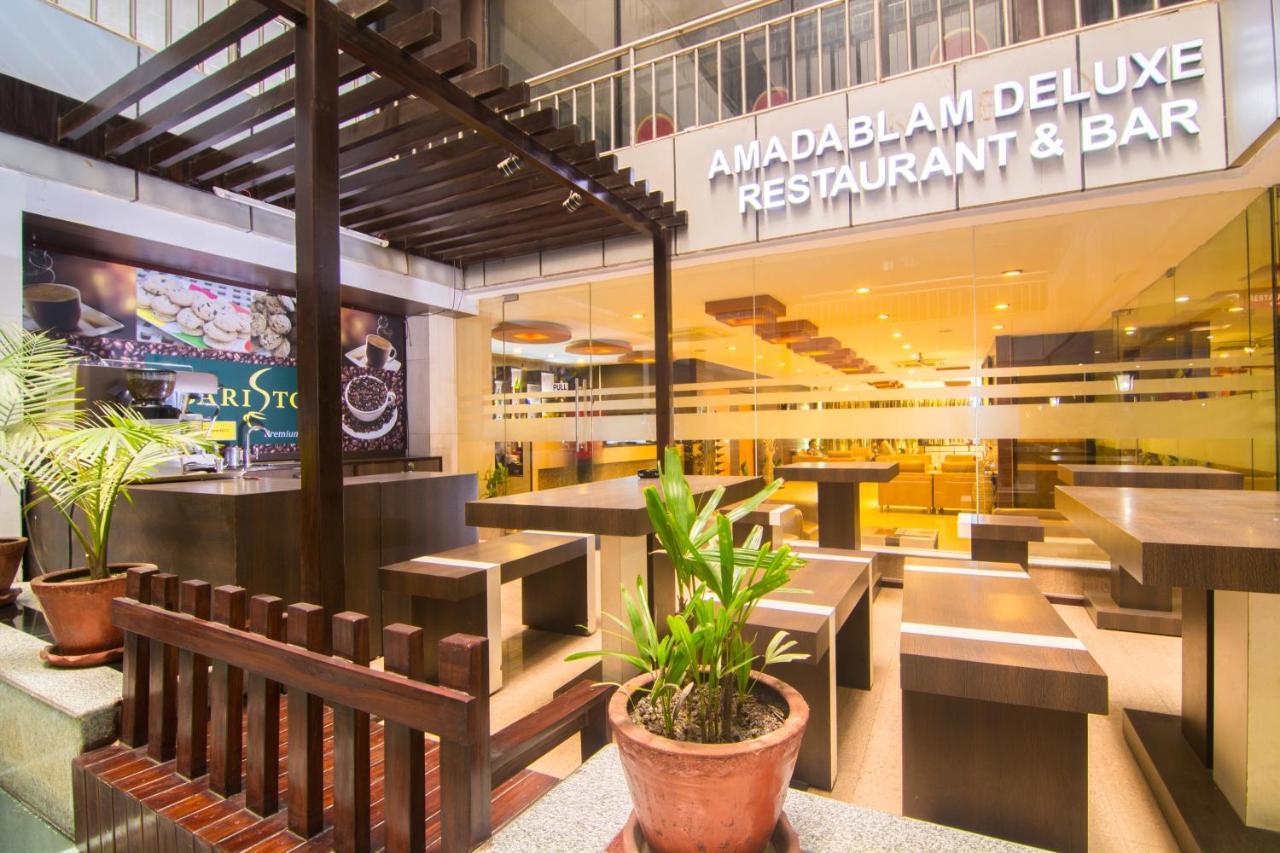 The Amadablam Hotel Kathmandu Exterior foto