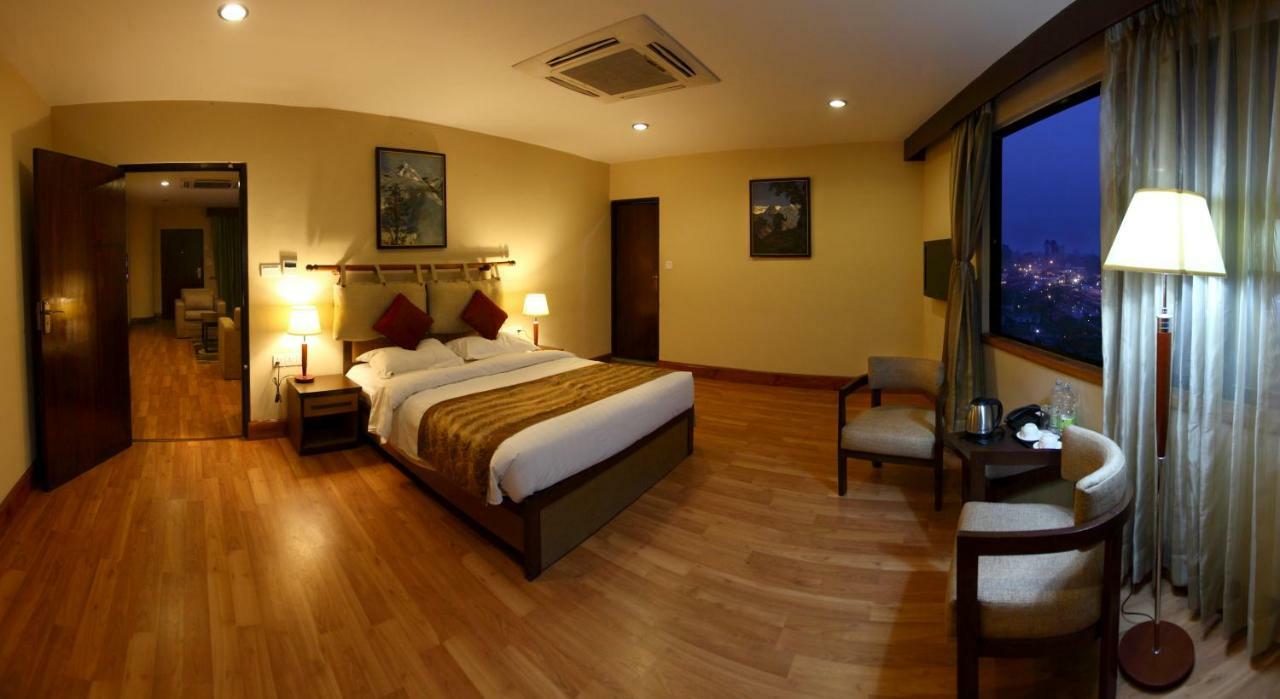 The Amadablam Hotel Kathmandu Exterior foto